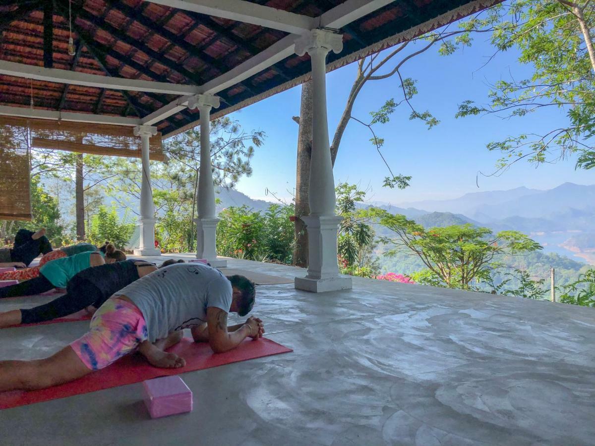 Welikande Yoga Retreats Hotel Digana Eksteriør billede